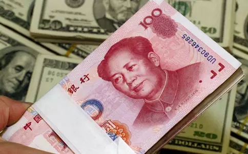 人民币已累计升值4%，美元狂跌，原材料疯狂，外贸出口企业注意汇率风险！